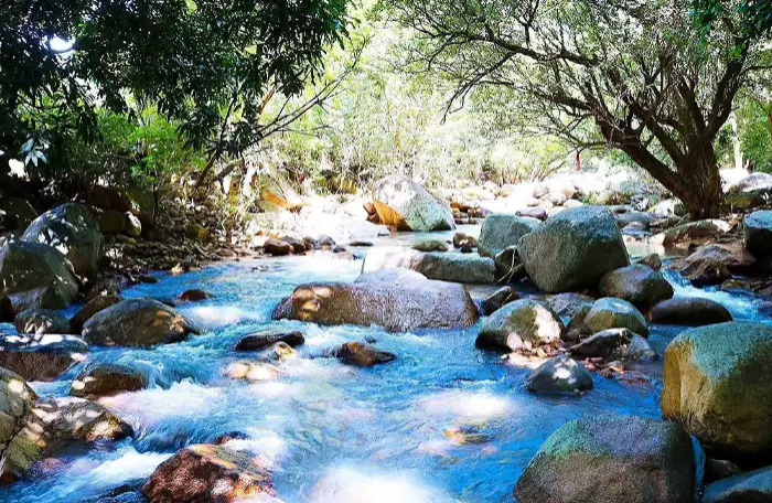 Lo O Stream Ninh Thuan Vietnam Travel Guide